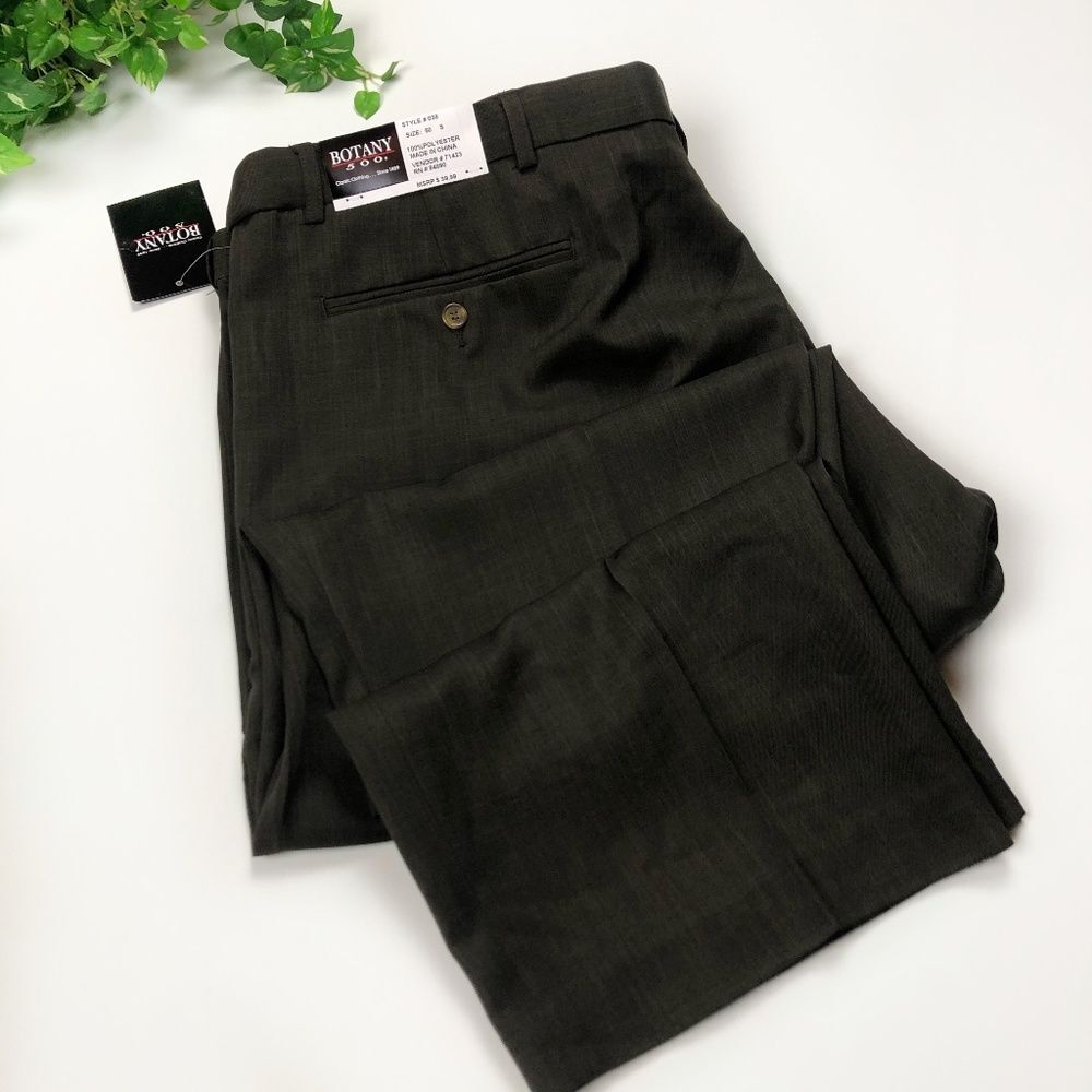 NWT Botany 500 Brown Flat Front Dress Pants